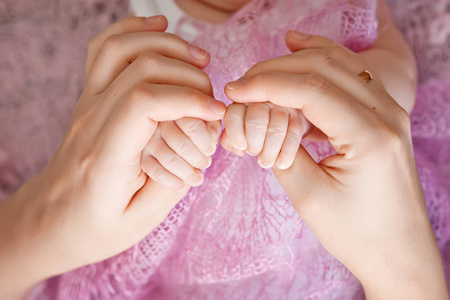 有多少妈妈会给儿子手过