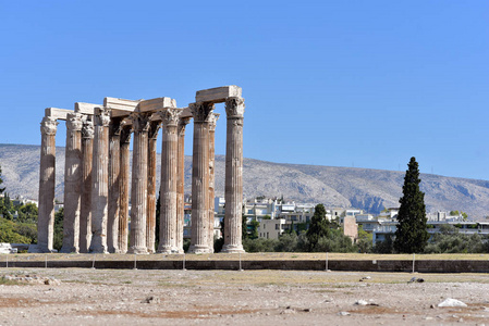 古遗址上的古老柱子, 宙斯神庙, 雅典, 希腊