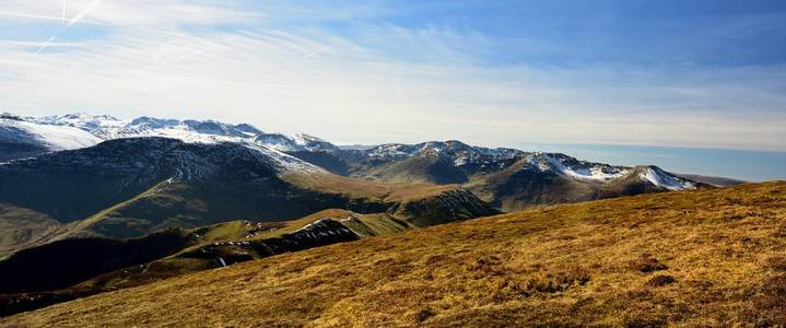 Cumbrian 山脉的山脊和山谷