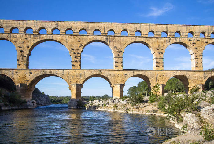 pont du gard 法国