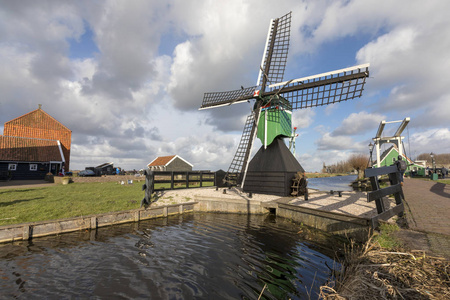 荷兰 Zaandam Zaanse Schans 的传统建筑