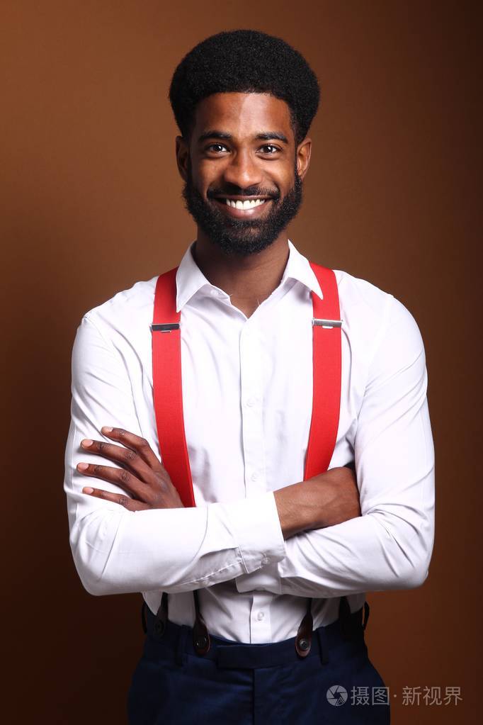 美丽快乐的非洲人