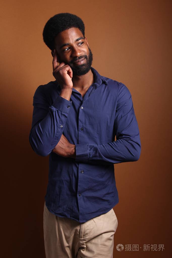 美丽快乐的非洲人