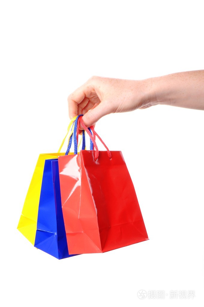 携带一堆购物袋