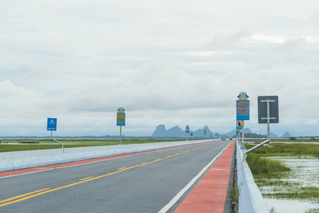 泰国湖景路