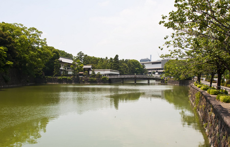 下一个湖的风景