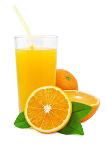 桔汁和橙子用叶子
