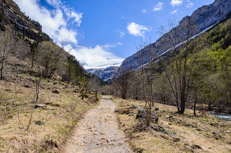 徒步旅行在 Ordesa 山谷, 阿拉贡, 西班牙