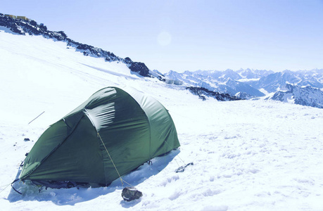 勃朗峰是一个独特的徒步旅行约200km