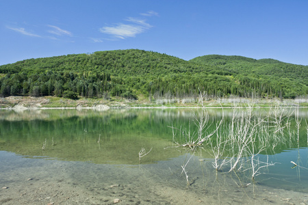 acerenza 湖