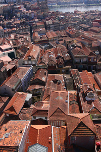 在波尔图，葡萄牙的屋顶景观