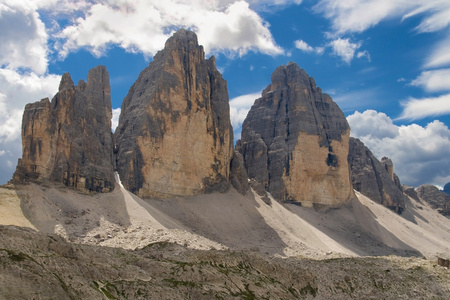 tre 犯罪 di lavaredo