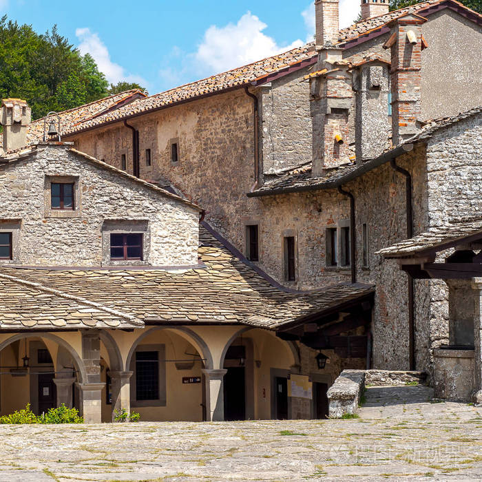 佛娜的老镇石头大厦在欧洲