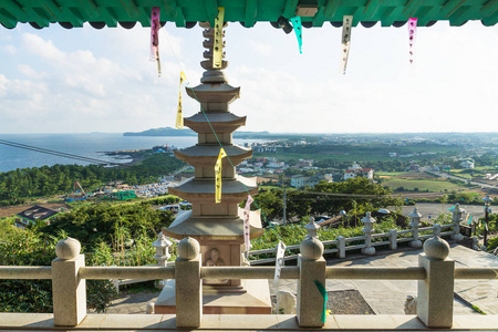 韩国济州岛三浜 Sanbanggulsa 寺海岸线景观