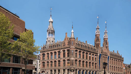 阿姆斯特丹中心的古荷兰建筑建筑