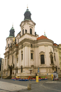 布拉格的教堂的尖顶