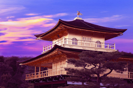 日本京都北部金阁寺寺金亭