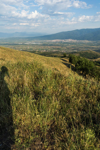 保加利亚布拉戈耶夫格勒地区 Ograzhden 山日落景观