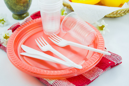 塑料一次性餐具