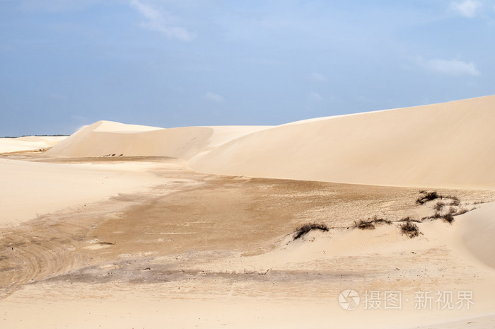 在巴西的 lencois maranheses 的沙丘