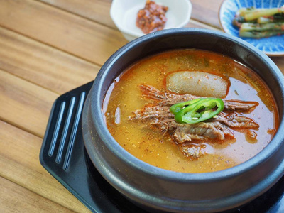 韩国菜山羊汤