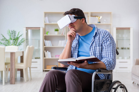 残疾学生用虚拟现实眼镜学习