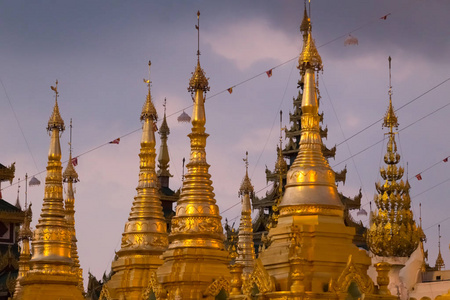 shwedagon 塔 仰光，缅甸