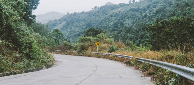 泰国山区道路概况