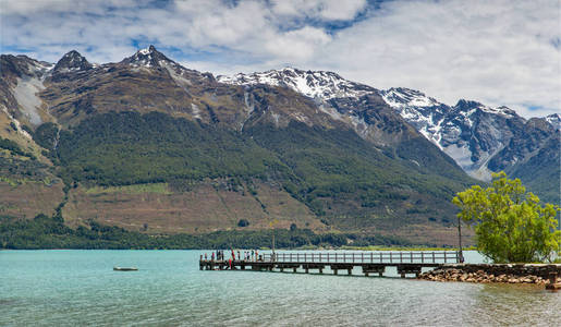 新西兰南岛瓦卡蒂普湖 Glenorchy 码头