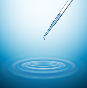 光绿松石涂料在水中流动, 滴下, 灰色隔离滴水elevation仰角过胸摔