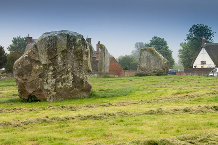 埃夫伯里, 威尔特郡联合王国埃夫伯里的世界遗产遗址上的石圈阵