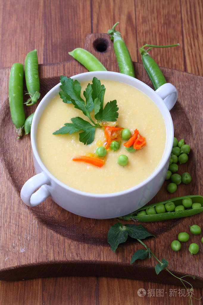 蔬菜豌豆粥