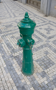 绿色消防栓图片