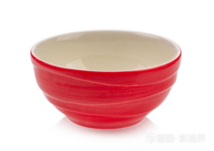 在白色背景上的红色碗
