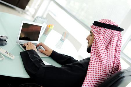 关于办公室现代阿拉伯商人图片