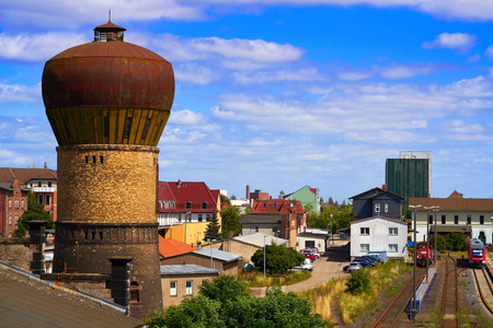 Nordhausen 市中心的门面在德国的哈茨图林根州