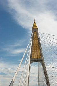 普密蓬桥