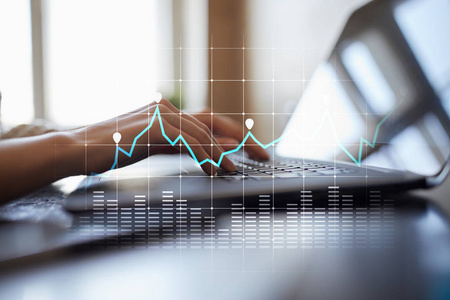 图表和图形在虚拟屏幕上。业务战略 数据分析技术和财政增长概念