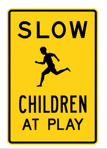 路牌子缓慢儿童在玩耍
