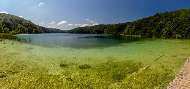 美丽的景色在普利特维切湖国家公园。克罗地亚