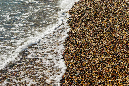 沙滩上光滑的圆卵石石