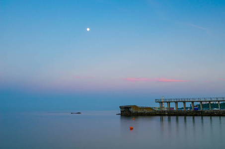 乌克兰 Odesa 日落期间的海景