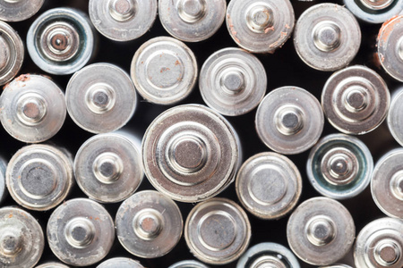 废旧电池生态和回收概念