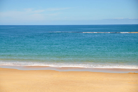 Willunga 港, 阿德莱德, 南澳大利亚海滩逃生, 海岸观到蔚蓝的大海和清澈的蓝天和沙子