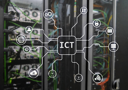 信息和通信技术概念在服务器室背景。信息和通信技术在服务器机房背景下的概念