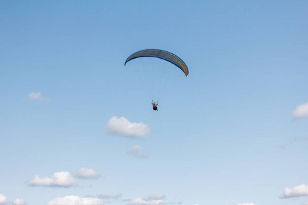 滑翔伞飞行运动, 蓝天翼