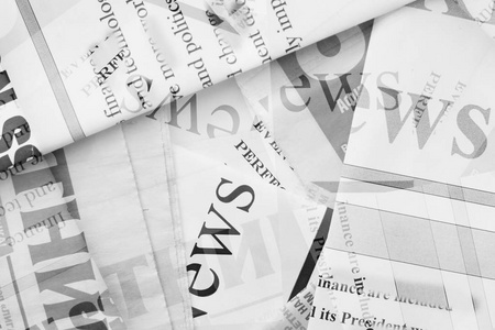 大量不可读的模糊的复古新闻纸纹理新闻报纸.