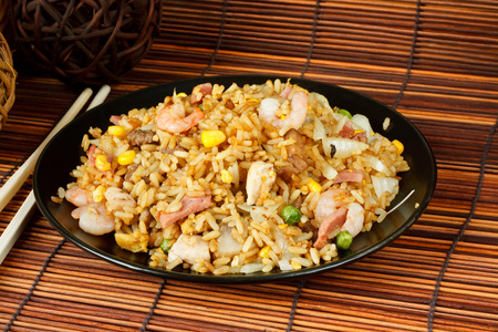辣子鸡炒饭图片