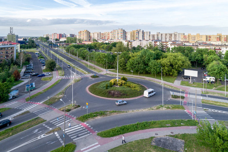 城市十字路口鸟瞰图图片