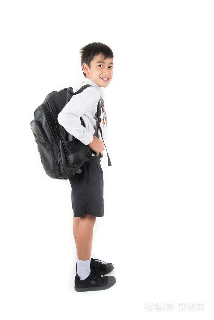 小学生穿校服准备开学的小男孩